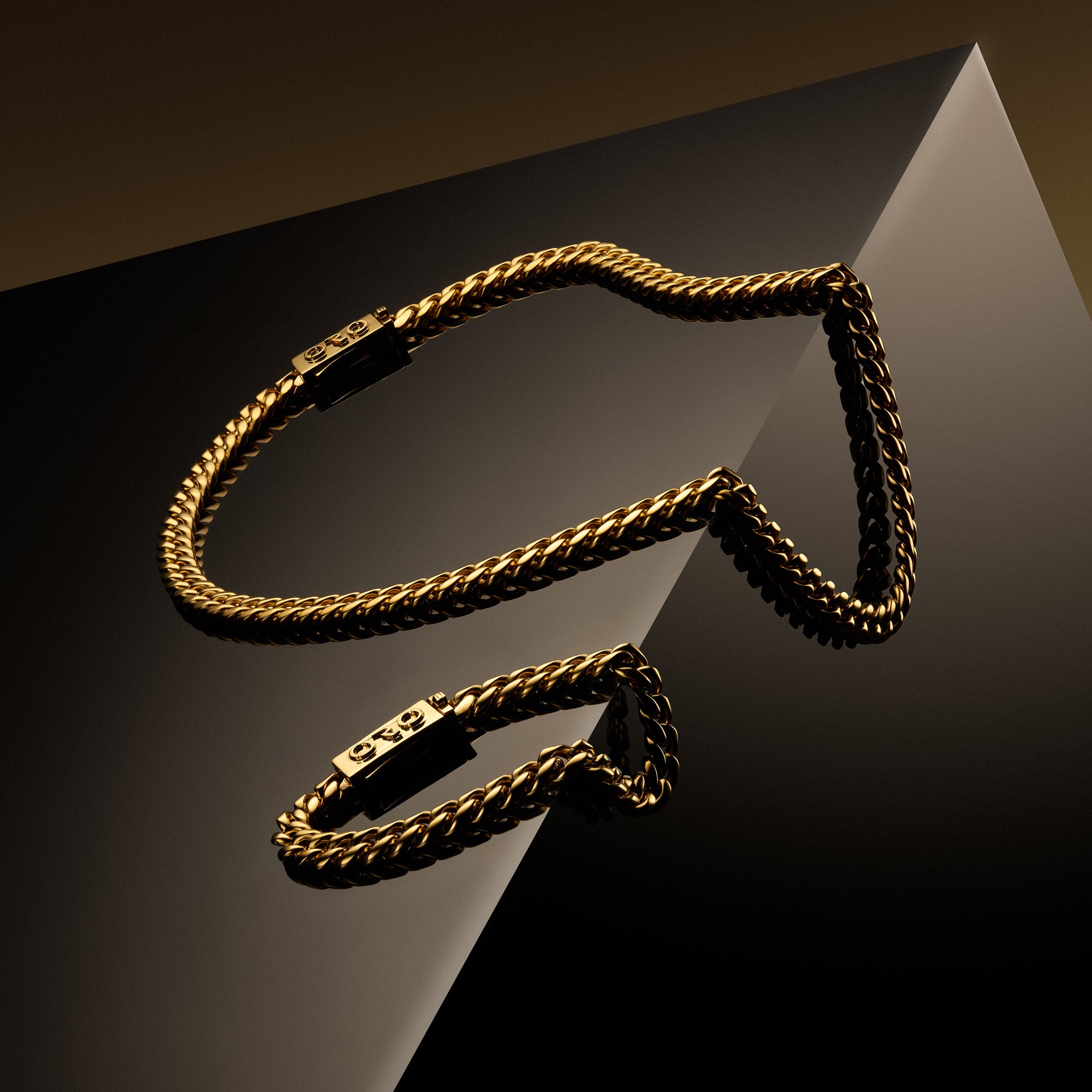 Cuban Link Chain (8mm) - Gold