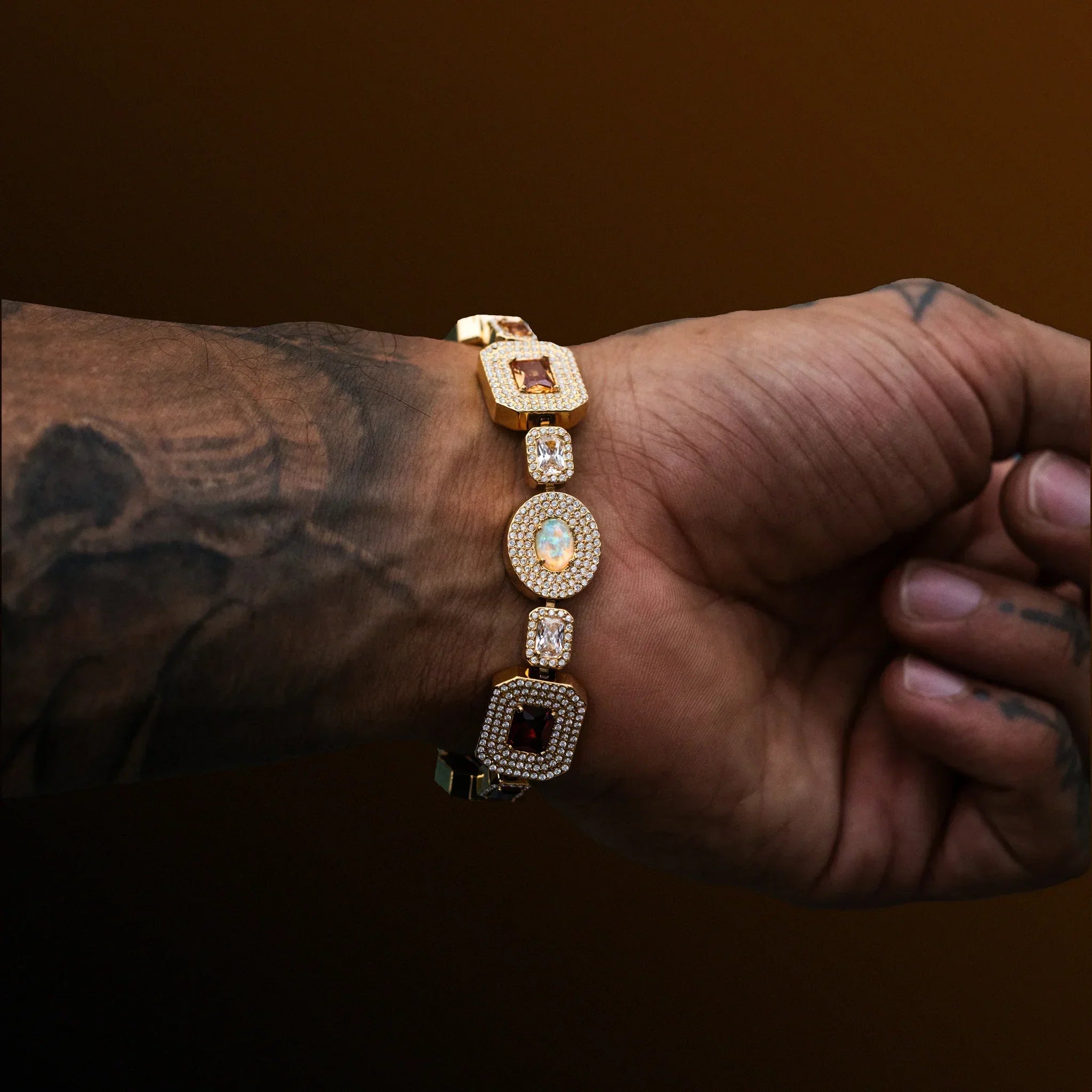 Echelon Gemstone Set - Gold