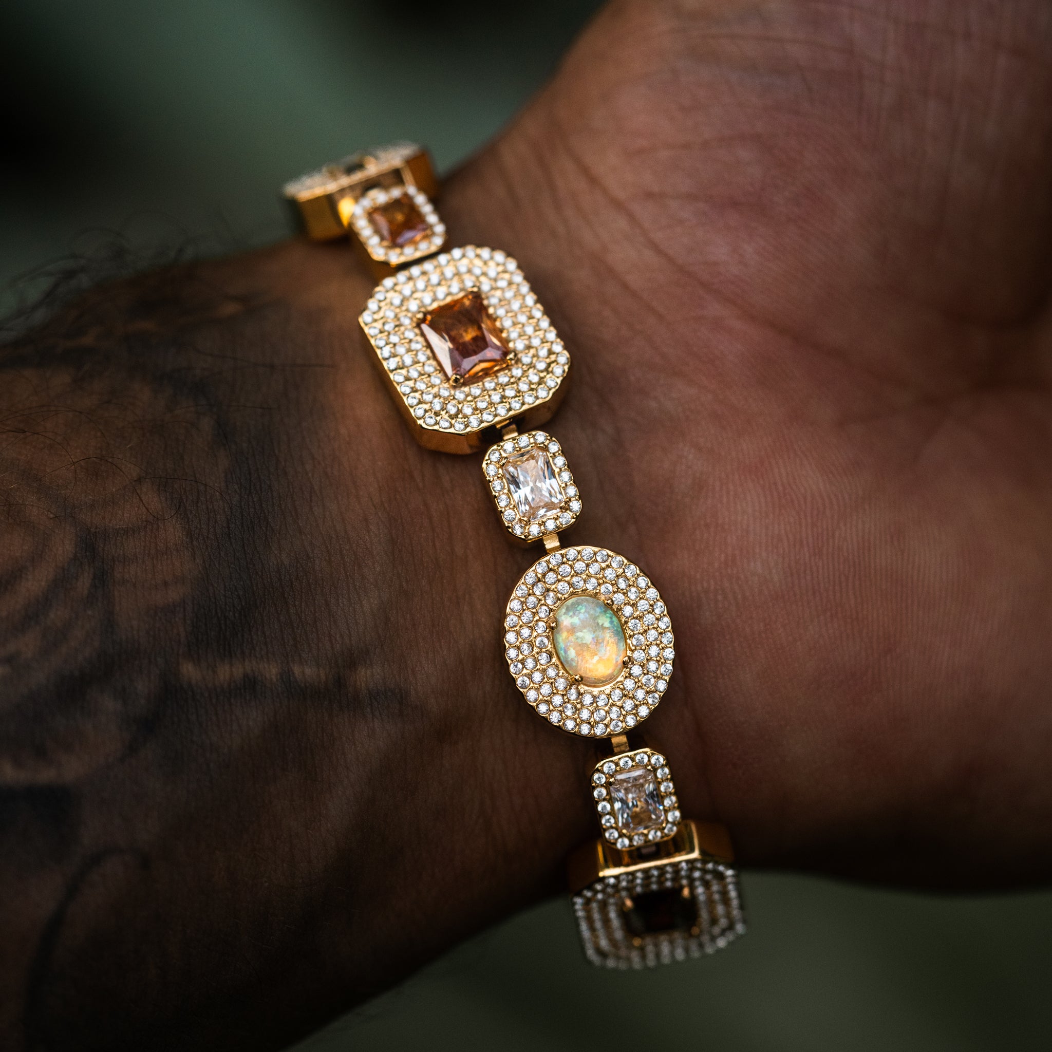 Echelon Gemstone Set - Gold