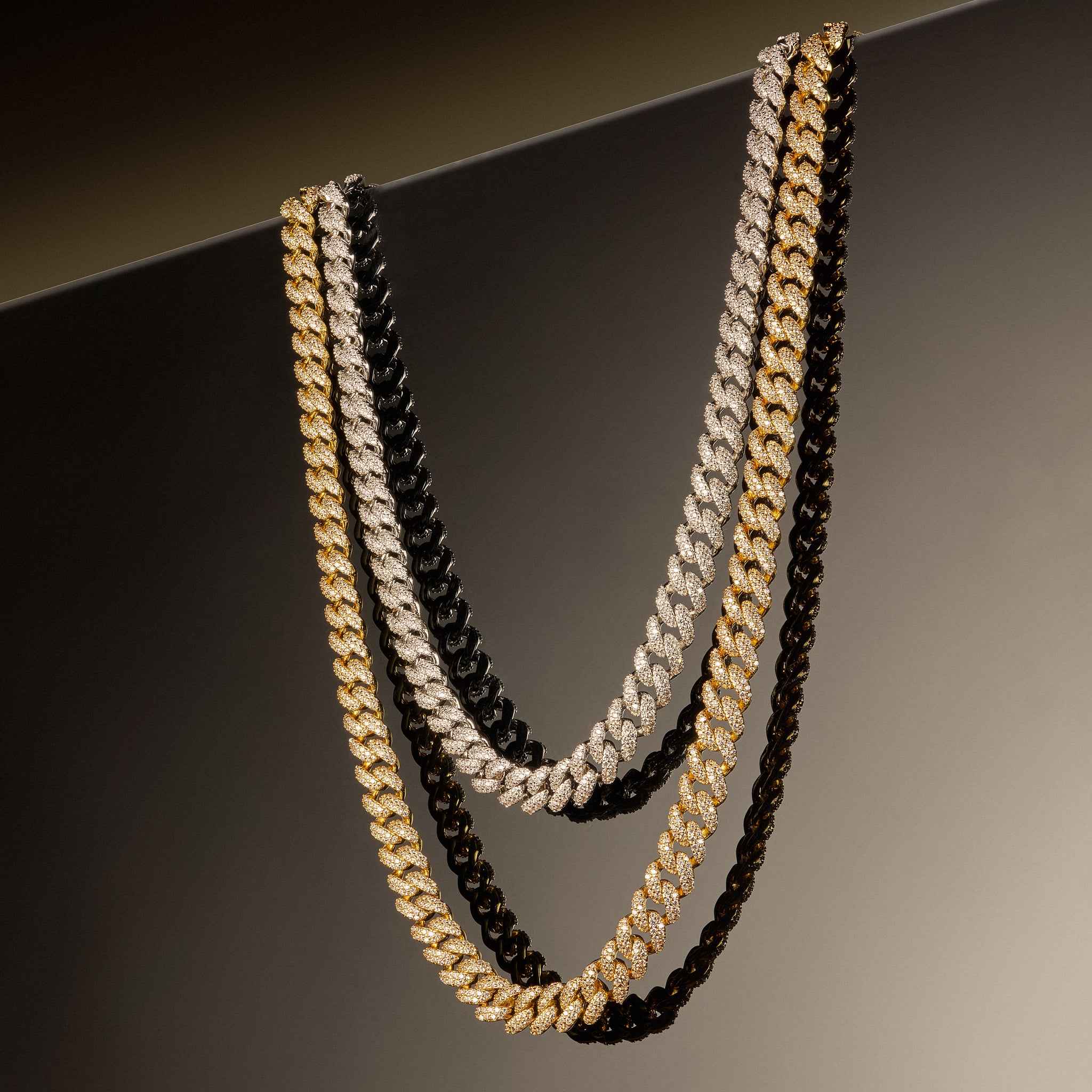 Pavé Cuban Bracelet (8mm) - Gold