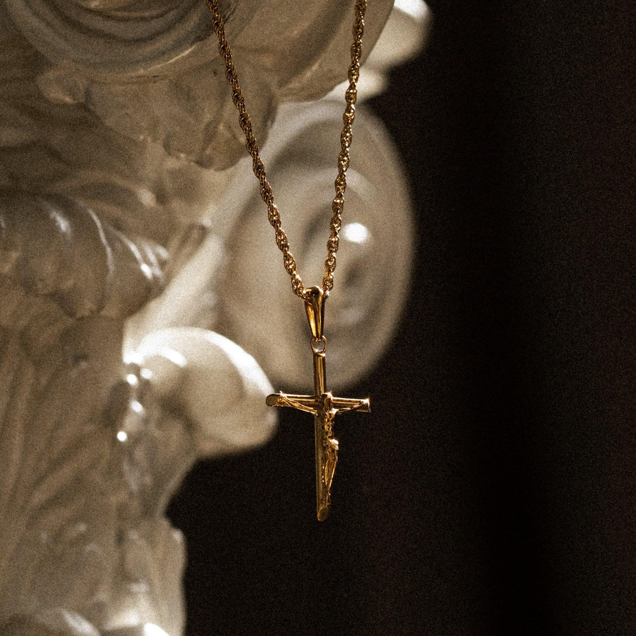 Fixing Issues with Your Favorite Men's Crucifix Necklace