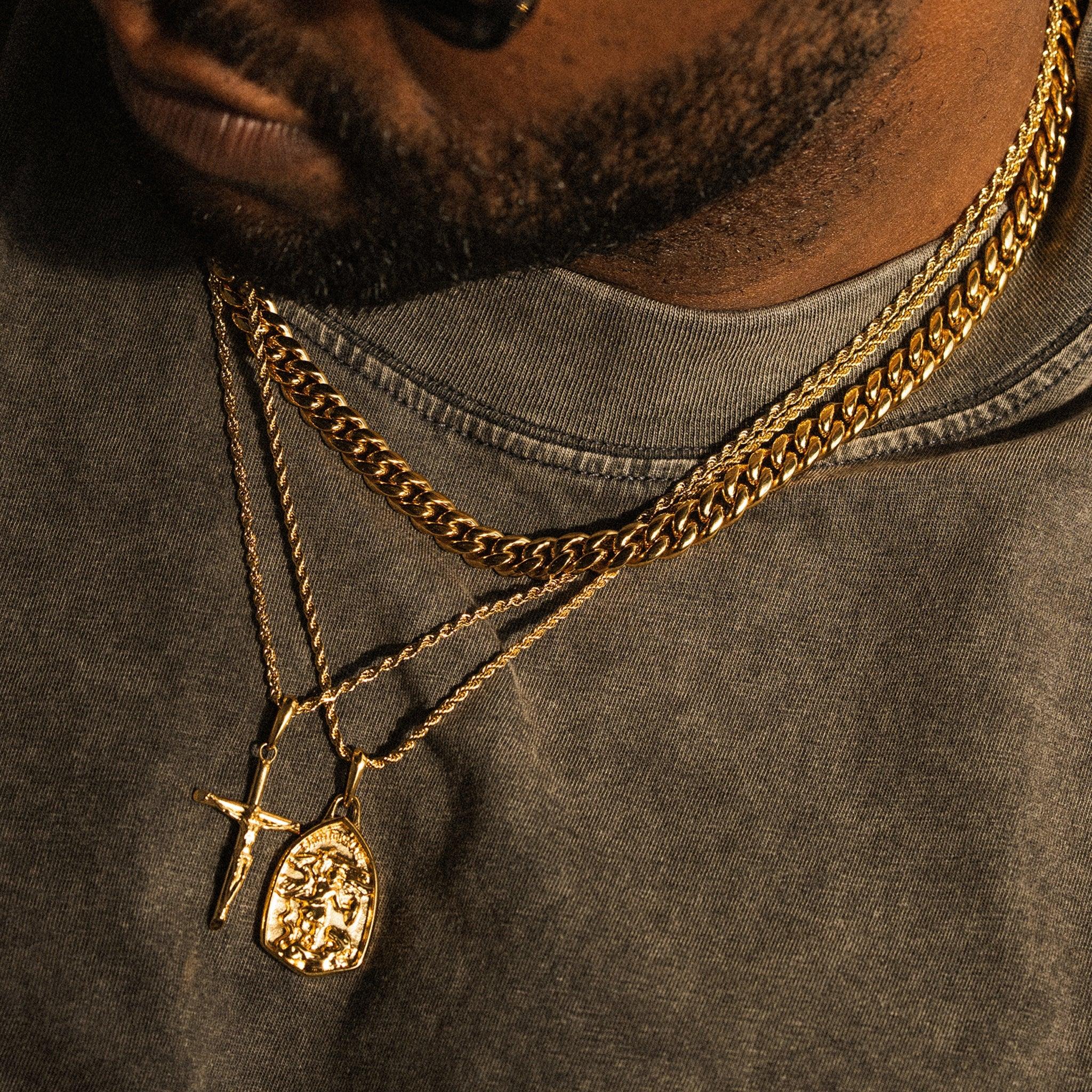 Why Stacking Gold Chains is the Latest Trend