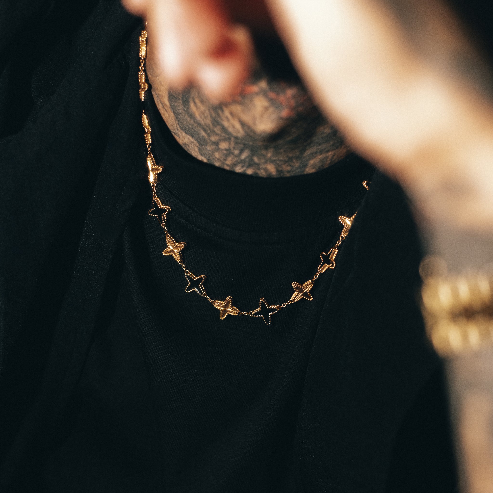 Onyx Clovero Chain - Gold