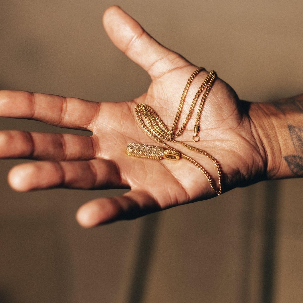 Veneto Emblem - Gold