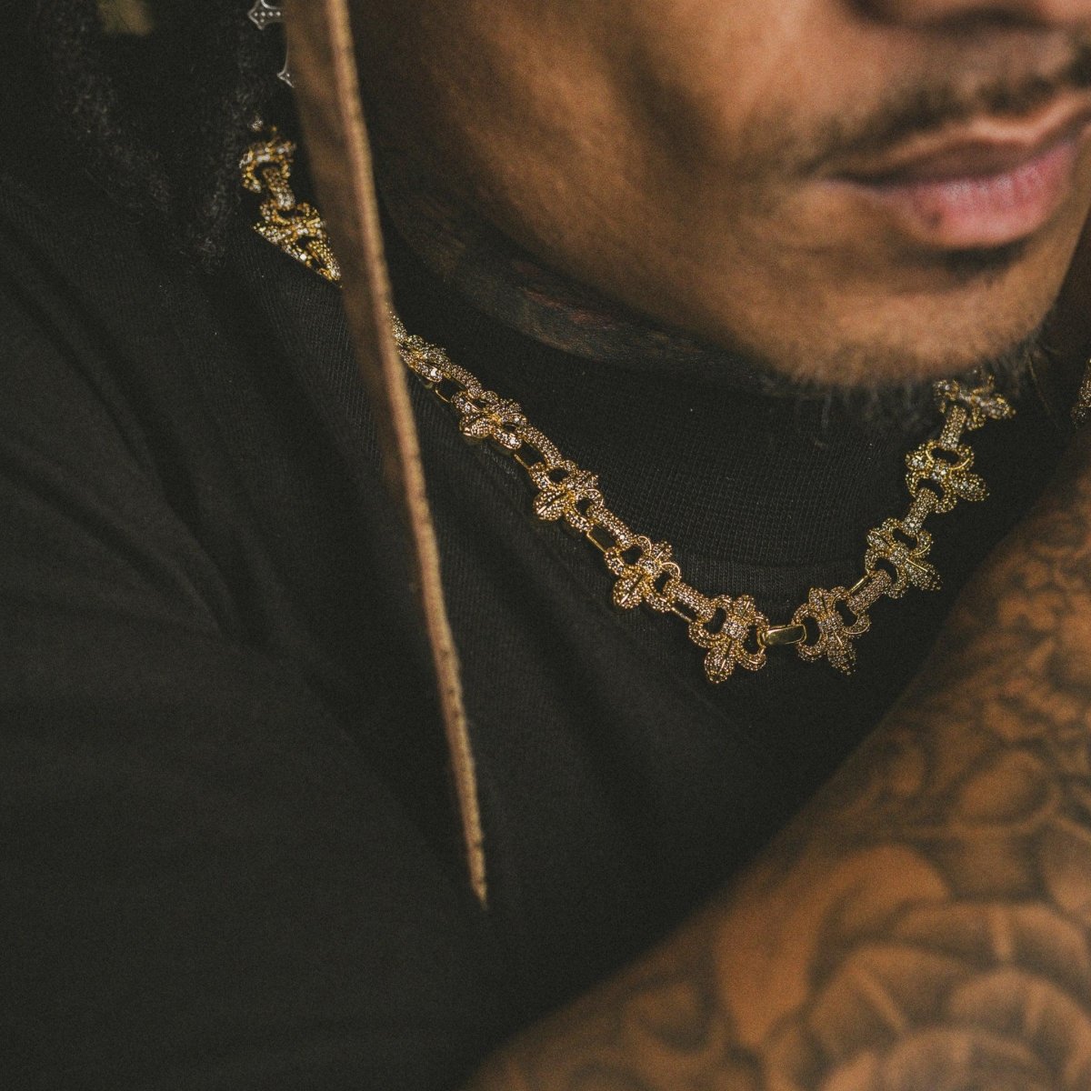 Victory de Lis Set - Gold